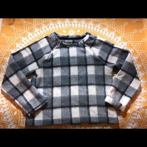 Abercrombie and Fitch Sweater